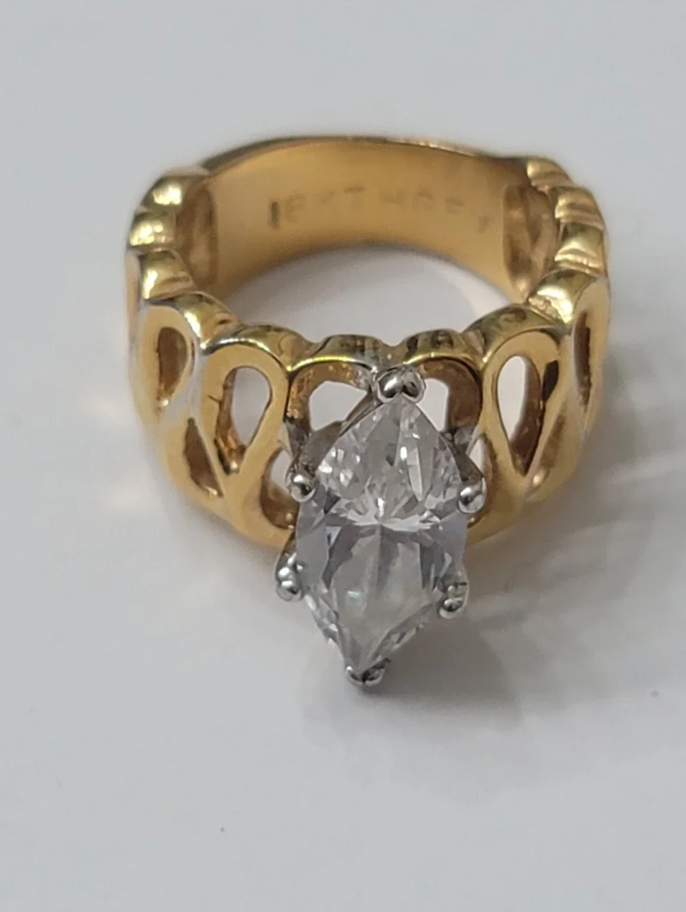Vintage Ring Marquise Cut Clear Cz With 18k Gold Electroplated Band - Size  5.75